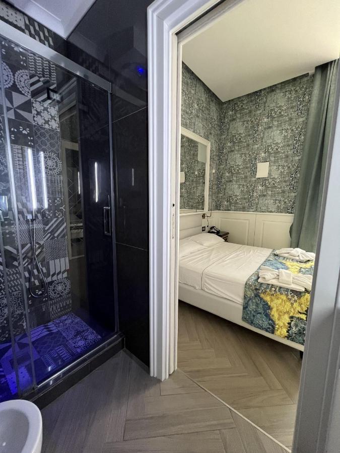 Bed and Breakfast Relais Piazza Vittoria Neapel Exterior foto